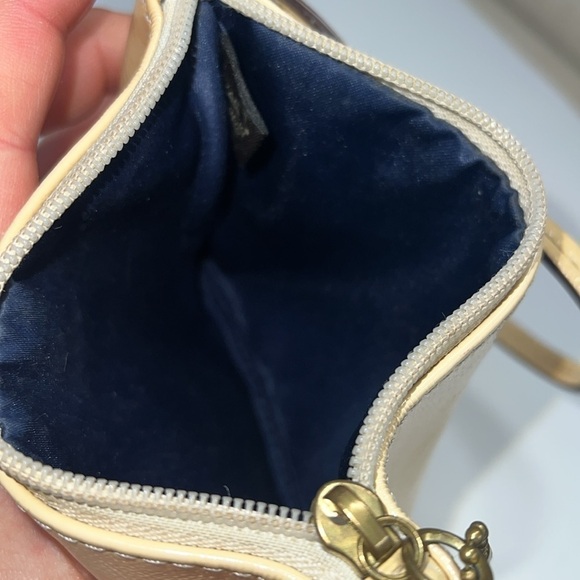 Coach Cream Patent Leather Wristlet Clutch - Picture 5 of 7